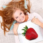 TRIOSK Kissen Erdbeere Dekokissen lustig mit Motiv Erdbeerliebe Geschenk für Frauen Freundin Zierkissen Erdbeermotiv Bezug und Füllung 40x40 cm Rot