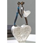 Casablanca Skulptur Devotion aus Poly weißes Kleid Blauer Anzug auf silbernem Herz mit Zertifikat und Spruchanhänger