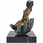 Jwuyaki Bronze-Skulptur nackte Frau in Palme Kunst Marmorsockel Grün
